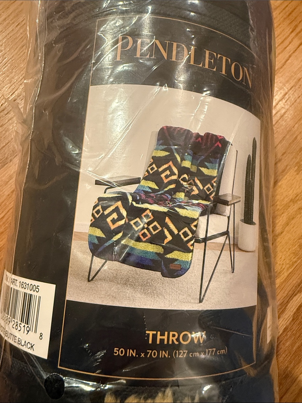 NWT Pendleton Sherpa Throw Coyote Black